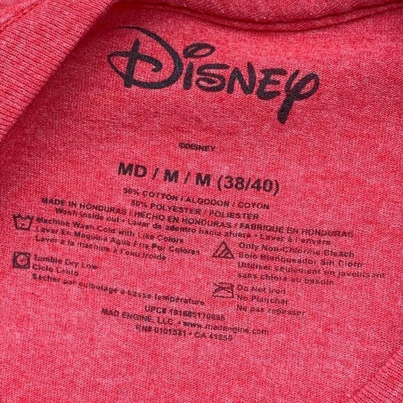 🎉Disney Red Lion King Hakuna Matata Graphic Tee - Picture 4 of 5